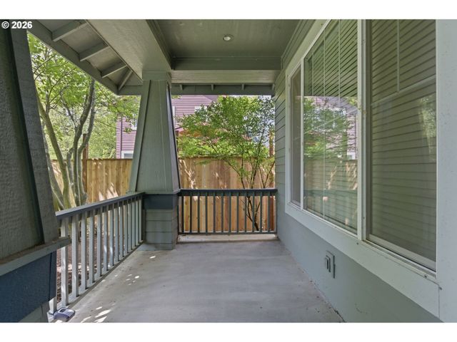 5475 CHARLES Way, Eugene, OR 97402