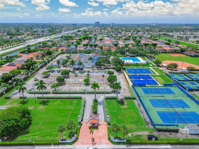 519 SW 91st Pl, Miami, FL 33174
