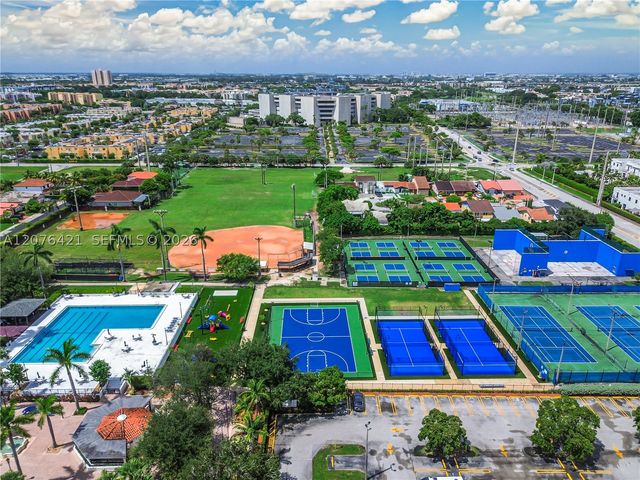 519 SW 91st Pl, Miami, FL 33174