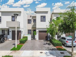 519 SW 91st Pl, Miami, FL 33174
