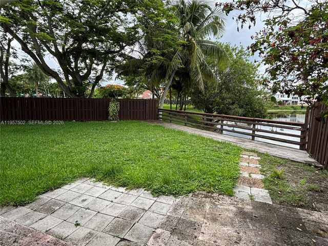5316 SW 153 CT, Miami, FL 33185