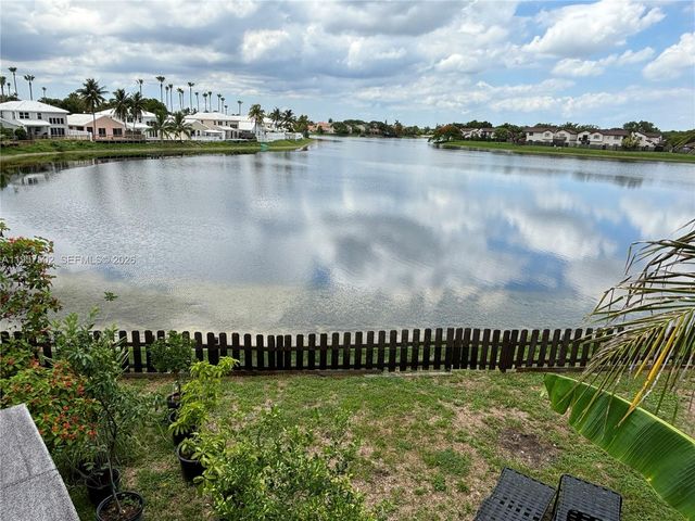5316 SW 153 CT, Miami, FL 33185