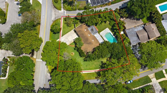844 Anchorage Drive, North Palm Beach, FL 33408