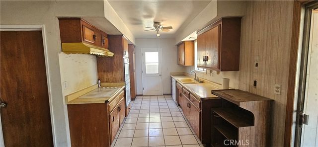 15720 Poppy Way, Westminster, CA 92683