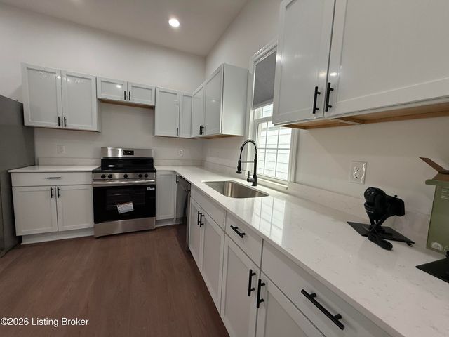 1460 S 11th St, Louisville, KY 40210