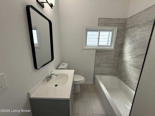 1460 S 11th St, Louisville, KY 40210