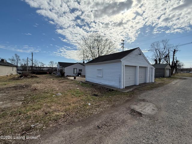 1460 S 11th St, Louisville, KY 40210