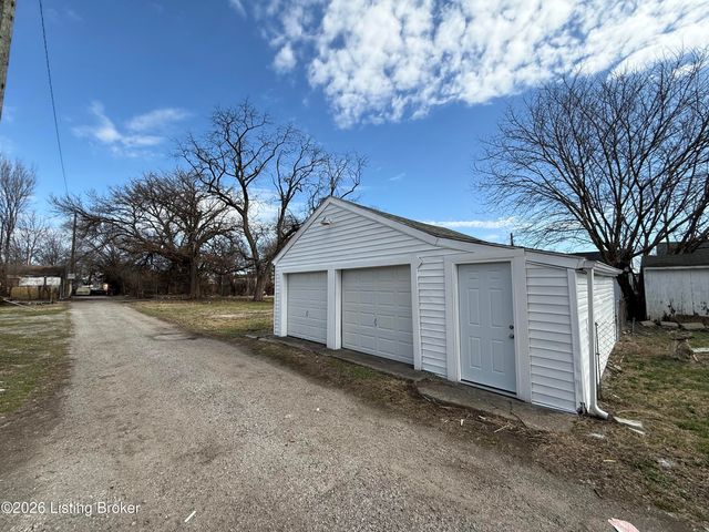 1460 S 11th St, Louisville, KY 40210