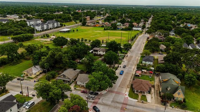 3104 Pennsylvania Avenue, Dallas, TX 75215