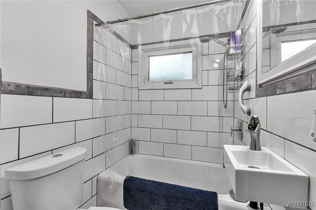 419 Tremont Avenue, Tonawanda, NY 14217