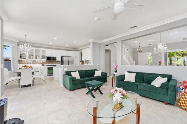 35 Hollyleaf, Aliso Viejo, CA 92656