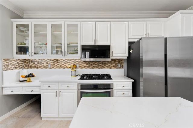35 Hollyleaf, Aliso Viejo, CA 92656