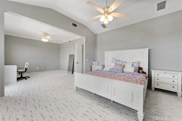 35 Hollyleaf, Aliso Viejo, CA 92656