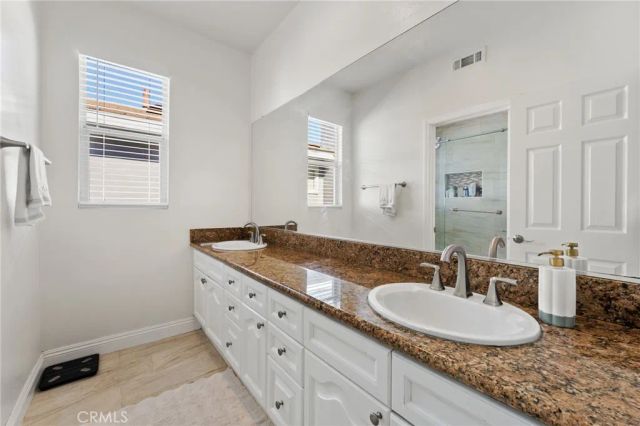 35 Hollyleaf, Aliso Viejo, CA 92656