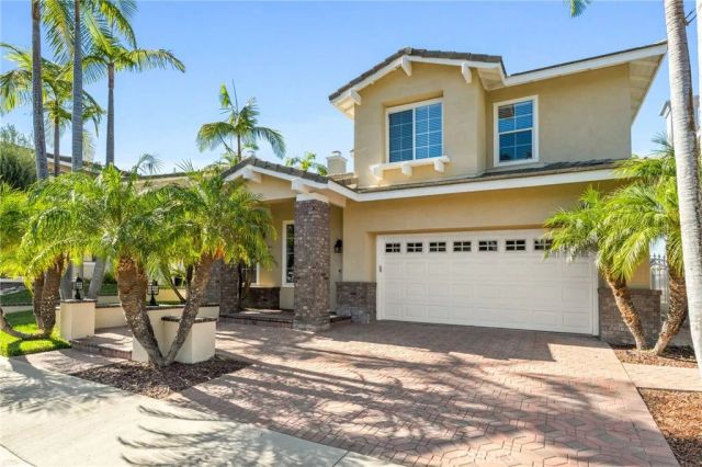 35 Hollyleaf, Aliso Viejo, CA 92656