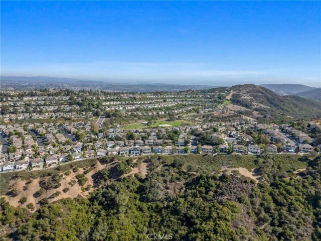 35 Hollyleaf, Aliso Viejo, CA 92656