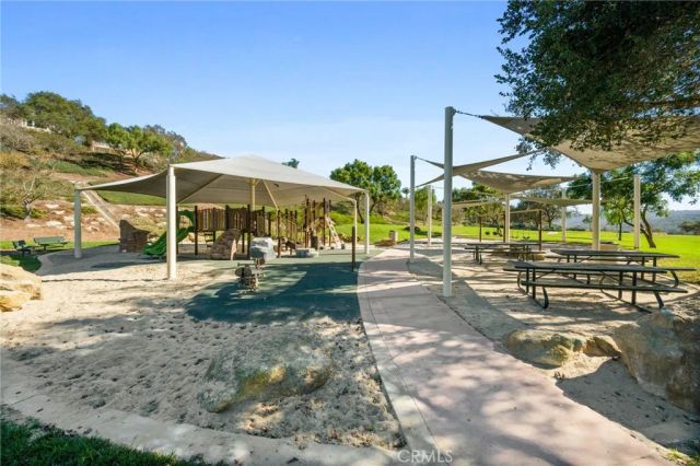 35 Hollyleaf, Aliso Viejo, CA 92656