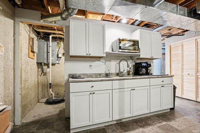 2524 S 350 West, Laporte, IN 46350