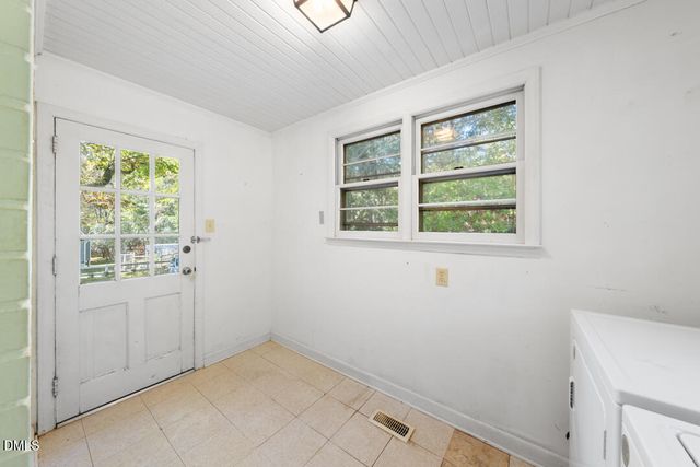 1203 Hillsborough Road, Chapel Hill, NC 27516