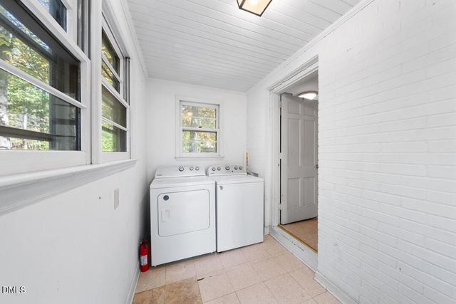 1203 Hillsborough Road, Chapel Hill, NC 27516