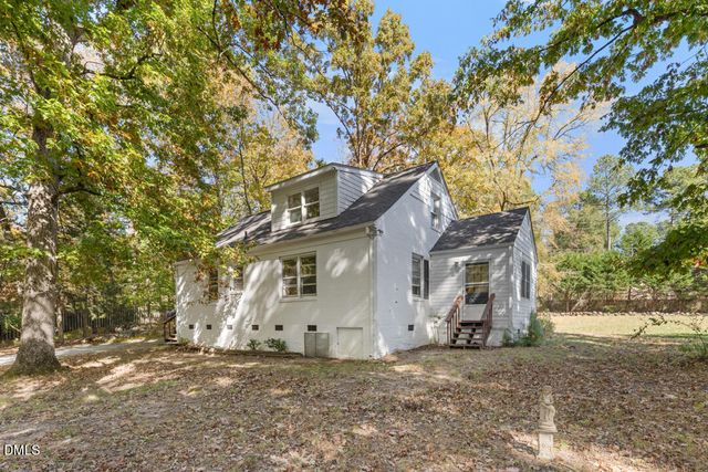 1203 Hillsborough Road, Chapel Hill, NC 27516