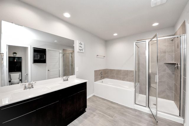 6806 Amber Cliff Lane, Richmond, TX 77469