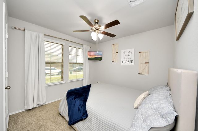 6806 Amber Cliff Lane, Richmond, TX 77469