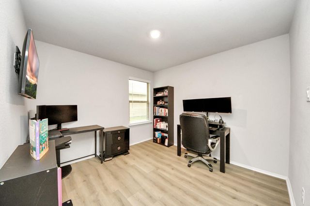 6806 Amber Cliff Lane, Richmond, TX 77469