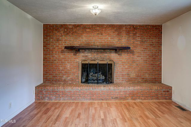 1820 Frank Roberts Road, Afton, TN 37616