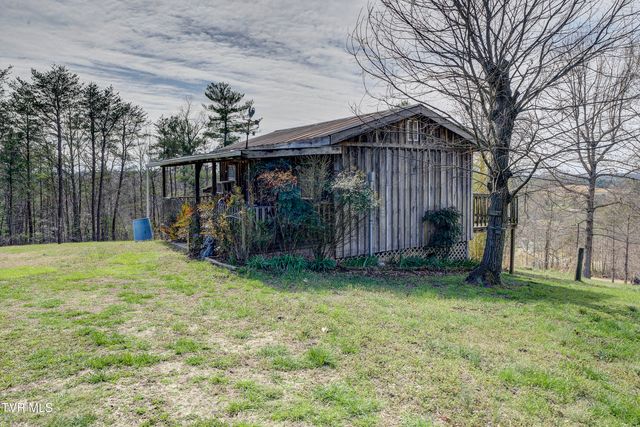 1820 Frank Roberts Road, Afton, TN 37616
