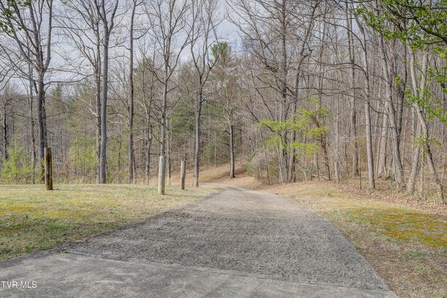 1820 Frank Roberts Road, Afton, TN 37616