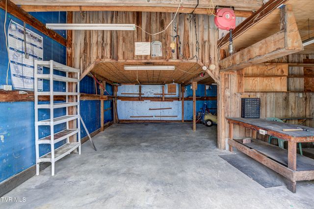 1820 Frank Roberts Road, Afton, TN 37616