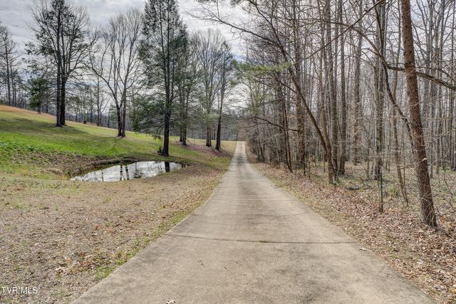 1820 Frank Roberts Road, Afton, TN 37616