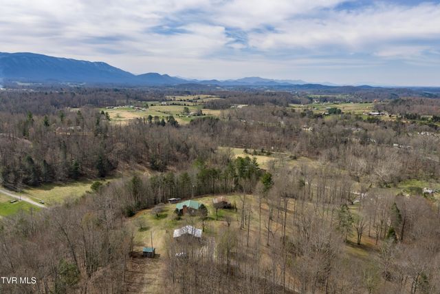 1820 Frank Roberts Road, Afton, TN 37616