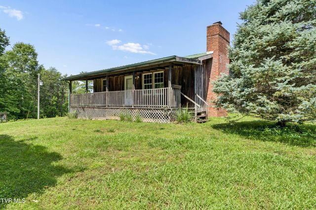 1820 Frank Roberts Road, Afton, TN 37616