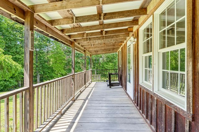 1820 Frank Roberts Road, Afton, TN 37616