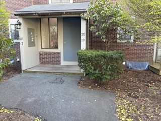 825 West Main Street 17, Barnstable, MA 02601