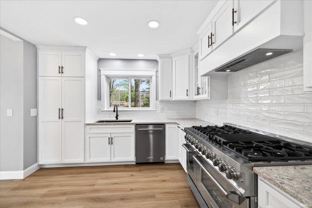 633 S Ravencrest Avenue, Bloomington, IN 47401