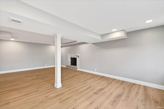 633 S Ravencrest Avenue, Bloomington, IN 47401