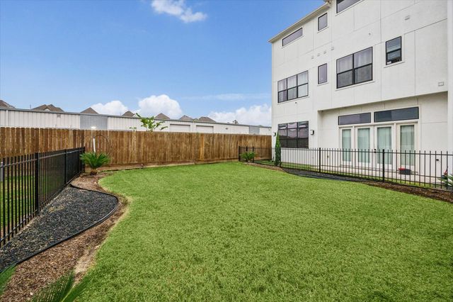 1659 Bingle Road, Houston, TX 77055