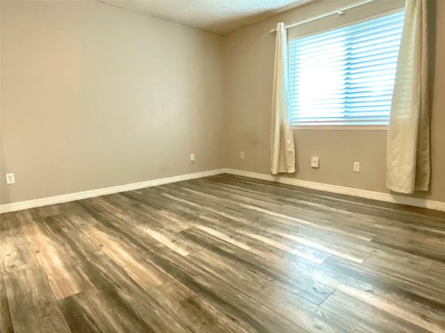 518 Barrow Downs Way, Houston, TX 77034