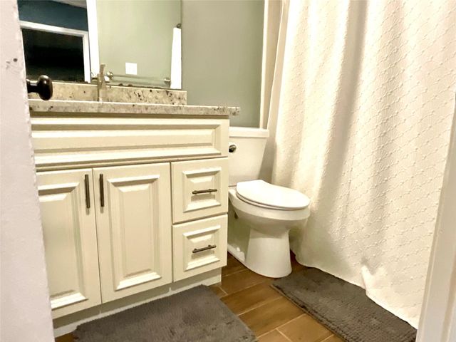 518 Barrow Downs Way, Houston, TX 77034