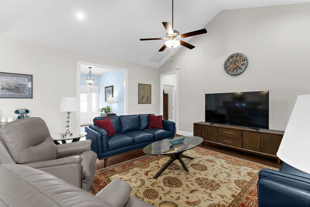 2551 Wedgefield Road, Georgetown, SC 29440