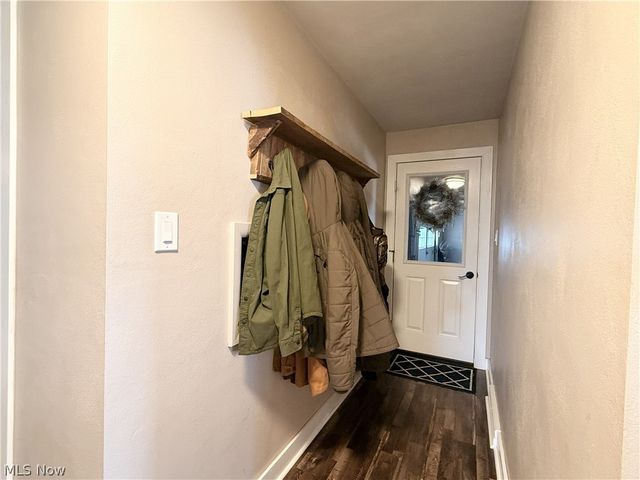 7184 State Route 43, Bergholz, OH 43908