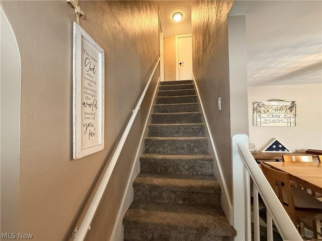 7184 State Route 43, Bergholz, OH 43908