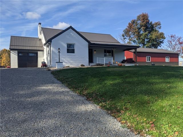 7184 State Route 43, Bergholz, OH 43908