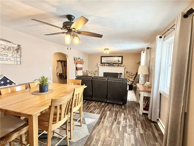 7184 State Route 43, Bergholz, OH 43908