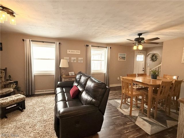 7184 State Route 43, Bergholz, OH 43908