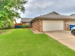 12128 N Dewey Avenue, Oklahoma City, OK 73114
