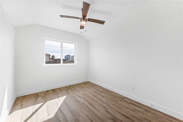 7538 La Concha Blvd, Port Aransas, TX 78373